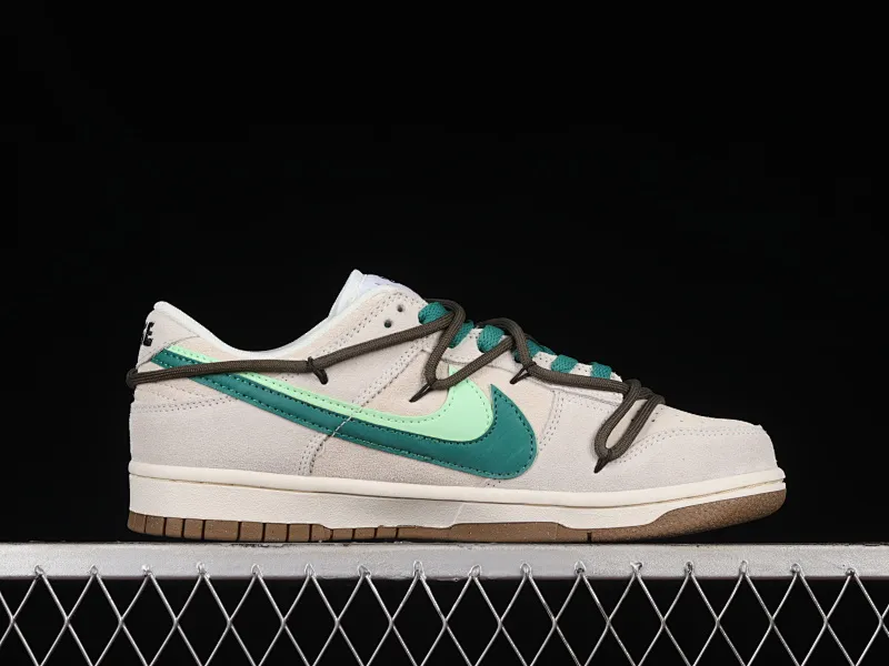 All categories Nk SB Dunk Series Nk SB Dunk Low low-top sneakers Nk SB Dunk Low "85" light green double hook strap deconstruction SB low-top sports and leisure sneakers DO9457-100